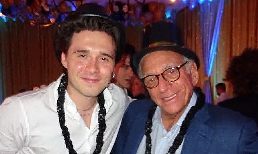 Link vào nhà cái F168: Brooklyn Beckham chúc sinh nhật bố vợ giữa tin đồn bất hòa - hình ảnh - f168winn.com