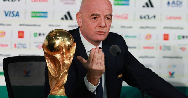 FIFA đề xuất đổi luật luân lưu World Cup 2026, Infantino bảo vệ ‘nghỉ uống nước’ - hình ảnh - f168winn.com FIFA đề xuất đổi luật luân lưu World Cup 2026, Infantino bảo vệ ‘nghỉ uống nước’ - hình ảnh - f168winn.com