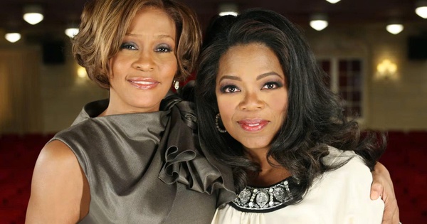 Gia đình Whitney Houston phản ứng gay gắt trước phát ngôn gây tranh cãi của Oprah Winfrey - hình ảnh - f168winn.com