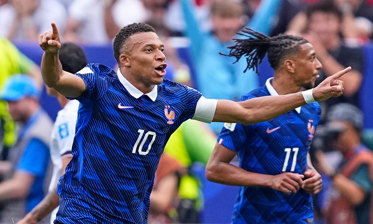 F168 Việt Nam: Mbappe bám sát Messi sau cú đúp vào lưới Iraq - hình ảnh - f168winn.com