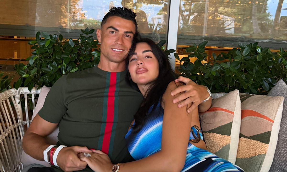 Thưởng tân thủ F168: Câu chuyện tình 10 năm của Ronaldo và Georgina truyền cảm hứng cho hành trình gắn kết - hình ảnh - f168winn.com