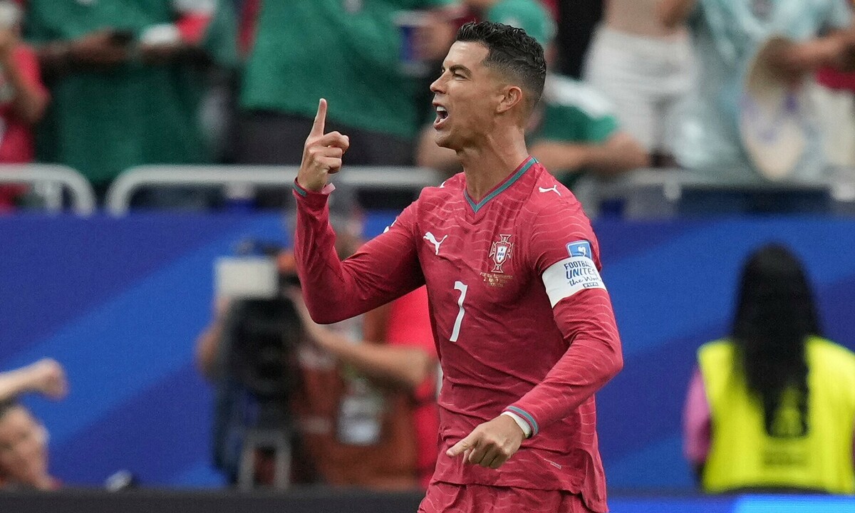 F168 baccarat và cột mốc lịch sử của Ronaldo tại World Cup - hình ảnh - f168winn.com F168 baccarat và cột mốc lịch sử của Ronaldo tại World Cup - hình ảnh - f168winn.com