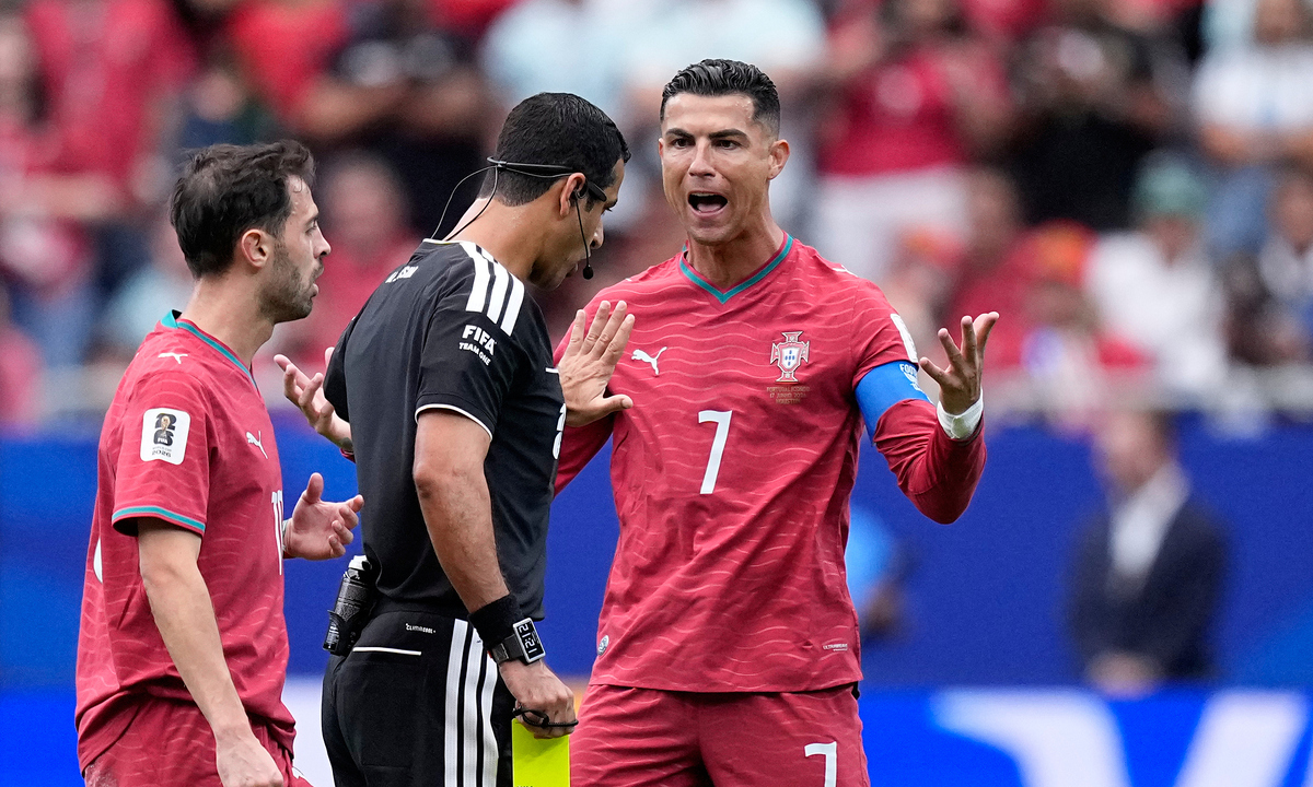 Ronaldo bị chấm điểm thấp nhất trận ra quân World Cup 2026 - hình ảnh - f168winn.com