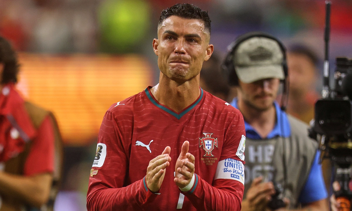 Djorkaeff: ‘Ronaldo bị Bồ Đào Nha tẩy chay’: góc nhìn mới cho người chơi Việt - hình ảnh - f168winn.com